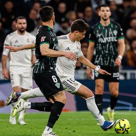 صاروخ أردا غولر الأبعد في تاريخ الليغا يستحضر روح مدافع النصر السعودي