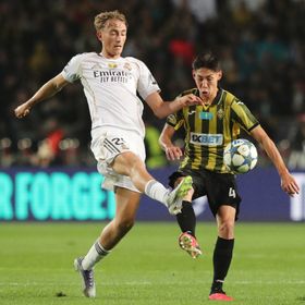 ريال مدريد "يخشى غياب" مدافع أساسي عن موقعة برشلونة