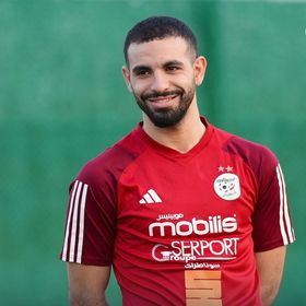 ريان آيت نوري: لا توجد مباراة ودية والجزائر تريد الفوز على السعودية