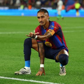 برشلونة يكافئ رافينيا "الهداف" بعقد جديد حتى 2030