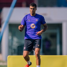 برشلونة يطرد أشباح الماضي وينجح في تسجيل رودري وكريم أديمي