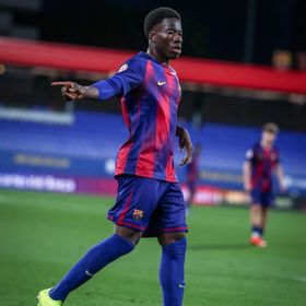 "تونكارا" جوهرة برشلونة الجديدة يدوّن اسمه في تاريخ النادي