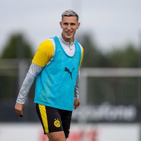 مدرب دورتموند: شلوتربيك بحاجة للوقت قبل العودة للملاعب