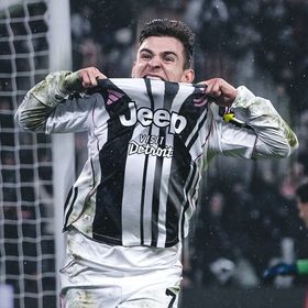 شاهد.. يوفنتوس يحسم القمة أمام روما في الدوري الإيطالي