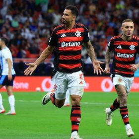 فلامنغو يُنهي مغامرة بيراميدز في إنتركونتيننتال ويتحدى سان جيرمان