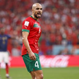 رغم عروض مغرية... فيورنتينا يتمسّك بنجميه غونزاليس وأمرابط