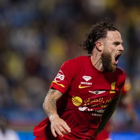 القادسية يحيي آماله بفوز قاتل على نيوم.. والسومة يعيد توازن الحزم