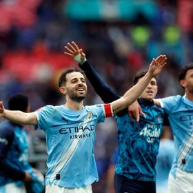 برناردو سيلفا يصف تتويج سيتي بكأس الاتحاد كقائد "بأحد أفضل أيام حياتي"