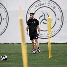 بعد تعافيه من الإصابة.. حمد الله يدعم الشباب أمام الأخدود