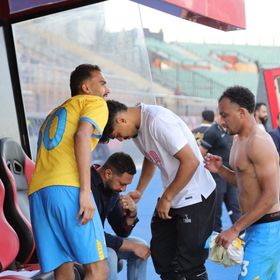 شاهد.. بكاء أسطورة الإسماعيلي بعد أول فوز منذ 6 أشهر