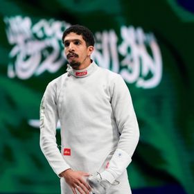العميري يكتب التاريخ.. أول ميدالية سعودية في بطولة العالم للسلاح