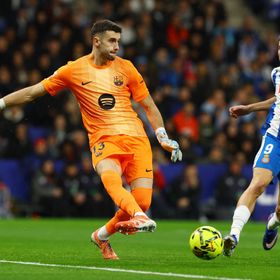 جوان غارسيا المتوهج يرى التألق مع برشلونة أهم من كأس العالم