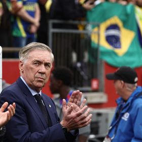 كارلو أنشيلوتي انتشل منتخب البرازيل من أزمة مالية وجلب الملايين