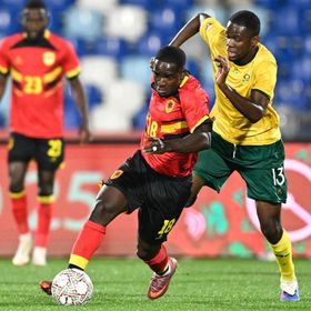 جنوب إفريقيا تبدأ مغامرة كأس إفريقيا بفوز ثمين على أنغولا