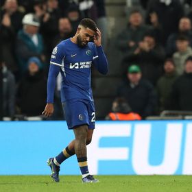 جيمس قائد تشيلسي يخضع لجراحة للتعافي من إصابة في الفخذ