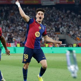 ترقباً لوصول راشفورد.. باو فيكتور يرحل عن زحام هجوم برشلونة