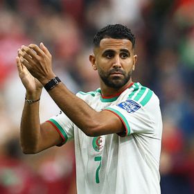 رياض محرز يعلن اعتزاله اللعب دولياً بعد إقصاء الجزائر من المونديال