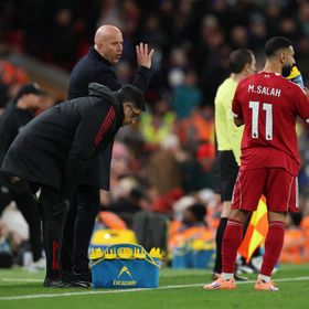 سلوت: قرار إشراك صلاح كان سهلاً وليفربول بحاجة إليه