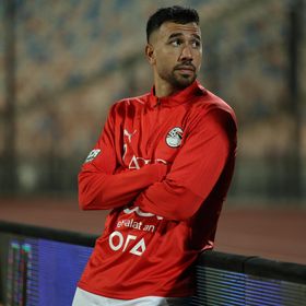 "أسنان تريزيغيه" تحرمه من مباراة مصر ونيجيريا