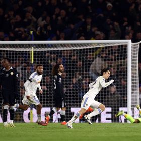 ليدز يونايتد ينهي سلسلة الهزائم بفوز ثمين على تشيلسي