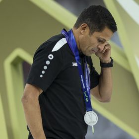 الحسين عموتة لن يتولى تدريب منتخب العراق.. ما السبب؟