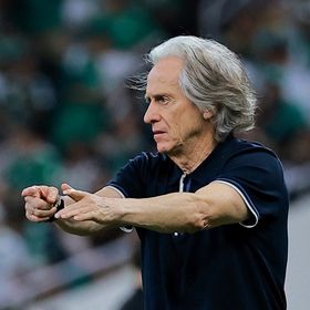 الرياضية.. الهلال يقيل جيسوس ويكلف الشلهوب بتدريب الفريق مؤقتاً