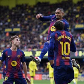 قطار برشلونة لا يتوقف ويدهس فياريال في نهاية عام مثالي