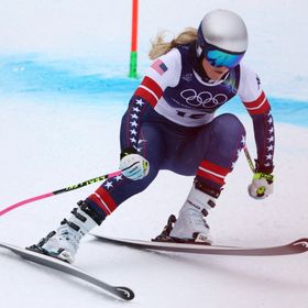 اعتراف صادم من متزلجة أميركية بعد نجاتها من بتر الساق