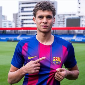 حمزة عبد الكريم يعود إلى مصر وبرشلونة "ب" يضم مهاجماً جديداً