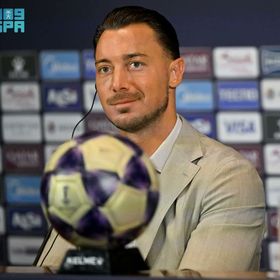 ماتياس يايسله يحذر الأهلي من دفاع جوهور دار التعظيم و"عقلانيته"