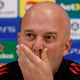 سلوت: وضع ليفربول الحالي سخيف وغير معقول