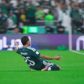 الدرعية يترقب.. توقف مفاوضات الهمامي أفضل لاعب بالخليج مع الشباب