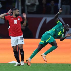 تشكيلة إفريقيا المثالية.. محمد صلاح وثنائي عربي واستبعاد دياز وماني