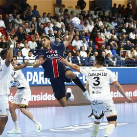 سان جيرمان يتوج بطلاً للدوري الفرنسي لليد بقيادة المصري يحيى خالد