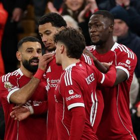 بعد 16 شهراً من المفاوضات.. ليفربول يفشل في إقناع مدافعه بالتجديد