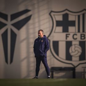 هانزي فليك: الحكام يتعرّضون لضغط شديد وانتقادات ريال مدريد ظالمة