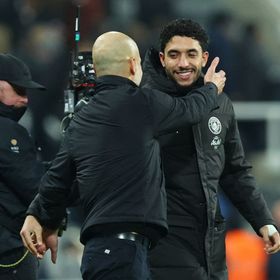 غوارديولا يشرح سبب قوله "أنا آسف" بعد هدف عمر مرموش المذهل