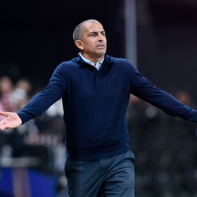 الدرعية يعلن تعاقده مع المدرب الفرنسي صبري لموشي