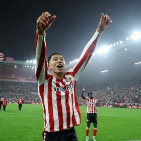 ليفربول يقتحم السباق.. 3 أندية تتنافس على خدمات بيلينغهام الصغير