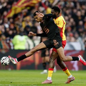 دورتموند يراقب المغربي بودلال مدافع رين