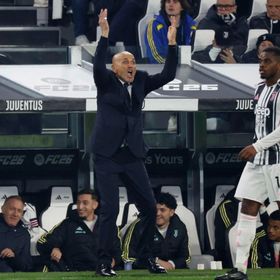 ظالم أم مظلوم؟ كونسيساو لاعب يوفنتوس متهم بتوجيه سباب لمدربه سباليتي