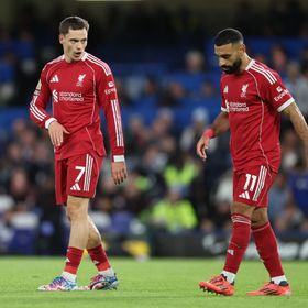 هل كان فلوريان فيرتز سبب ثورة محمد صلاح على آرني سلوت؟