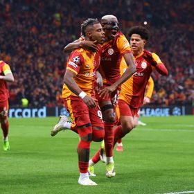 شاهد.. هدف لامينا المبكر يقود غلطة سراي لصعق ليفربول وإفساد احتفال صلاح