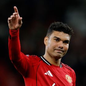 كاسميرو يحقق رقماً لم يتكرر منذ 20 عاماً في الدوري الإنجليزي