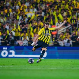 كريم بنزيما "أسوأ لاعب" في مباراة الاتحاد والعروبة