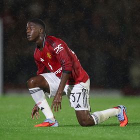 بعدما همّشه روبن أموريم.. مانشستر يونايتد يحاول تجديد عقد كوبي ماينو