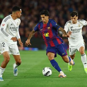كانسيلو لاعب الهلال يقترب من الانتقال إلى برشلونة مقابل 10 ملايين يورو