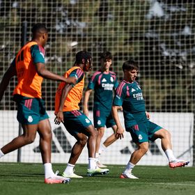 مورينيو "يحمي" ديوماندي.. تجنباً لتكرار تجربة فاشلة في ريال مدريد