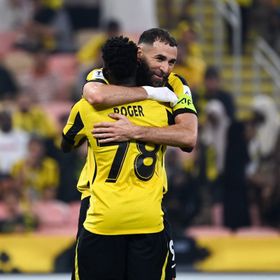 شاهد.. كريم بنزيما يسجل هدفاً مذهلاً ويعيد توازن الاتحاد في أبطال آسيا