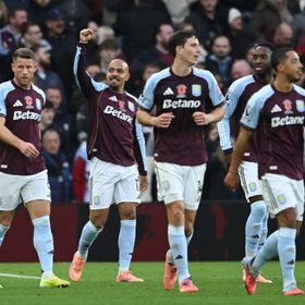 أستون فيلا يتلاعب ببورنموث ونيوكاسل يسقط أمام برينتفورد